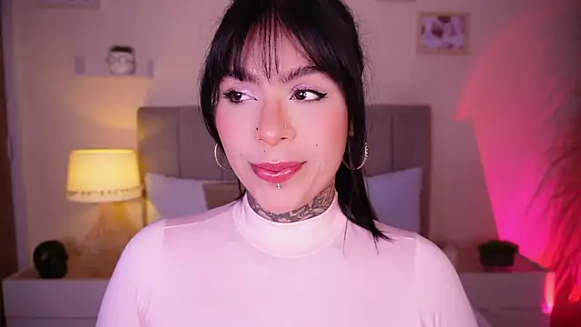 Snapshot of curvyliciousss chatting on February 2025 04:13:02 PM curvyliciousss online show from February 2025 04:13:02 PM