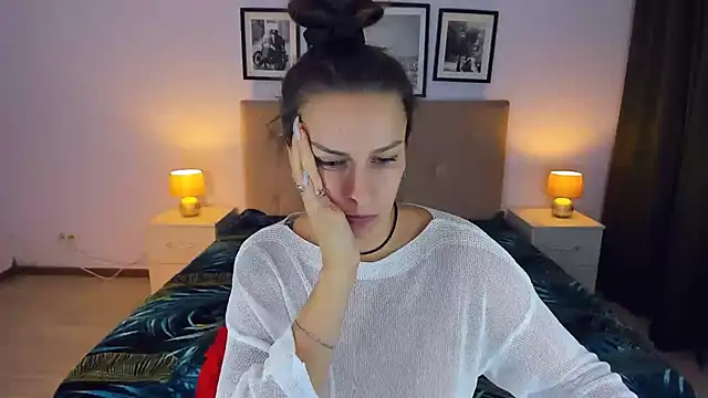 AlexiaDarren online show from December 2024 04:21:01 PM