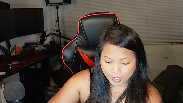 Bubbleliyah online show from September 2025 12:43:02 AM