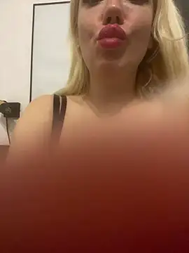 Snapshot of SofiaJoy chatting on February 2026 05:09:02 PM SofiaJoy online show from February 2026 05:09:02 PM