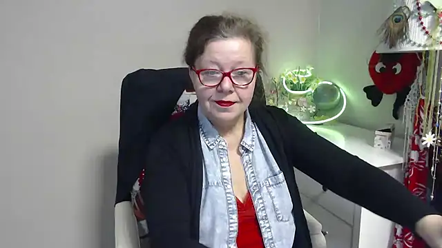 Adelewildx online show from February 2025 04:31:01 AM