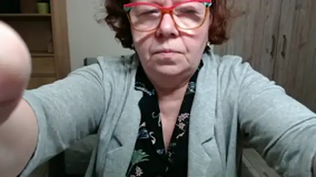 Snapshot of Adelewildx chatting on May 2026 07:30:02 PM Adelewildx online show from May 2026 07:30:02 PM