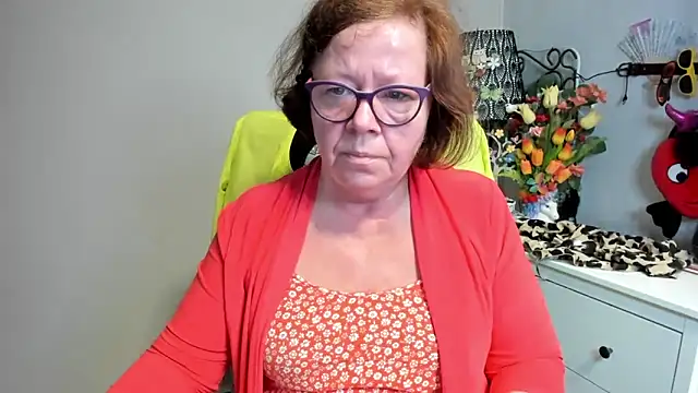 Snapshot of Adelewildx chatting on May 2026 02:07:02 AM Adelewildx online show from May 2026 02:07:02 AM