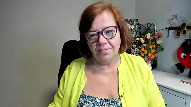 Snapshot of Adelewildx chatting on June 2026 02:24:02 AM Adelewildx online show from June 2026 02:24:02 AM