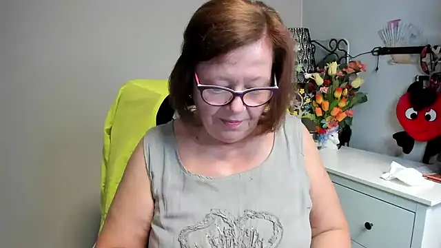 Snapshot of Adelewildx chatting on June 2026 07:14:02 AM Adelewildx online show from June 2026 07:14:02 AM