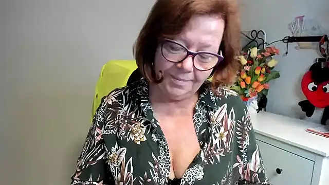 Snapshot of Adelewildx chatting on June 2026 02:34:02 AM Adelewildx online show from June 2026 02:34:02 AM