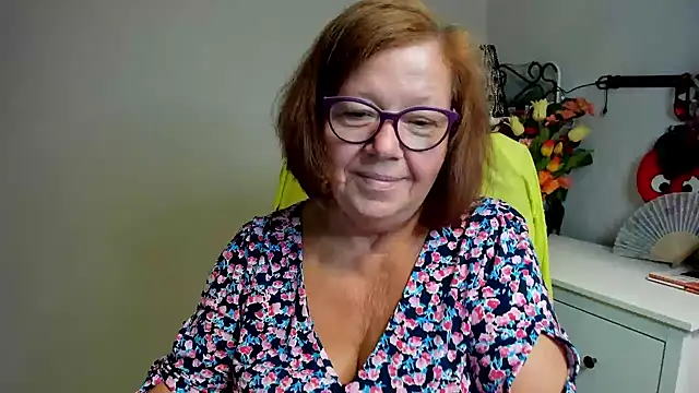 Snapshot of Adelewildx chatting on July 2026 02:00:02 AM Adelewildx online show from July 2026 02:00:02 AM