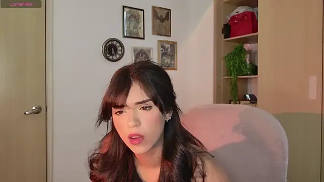 Snapshot of YourKatt chatting on June 2026 10:34:02 PM YourKatt online show from June 2026 10:34:02 PM