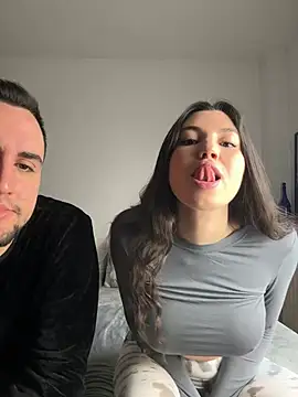 Snapshot of couplepenetration chatting on January 2025 09:05:01 AM couplepenetration online show from January 2025 09:05:01 AM