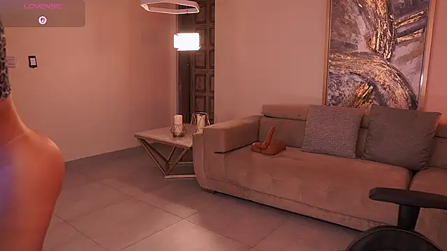 KylaMorrison online show from April 2026 11:52:02 AM