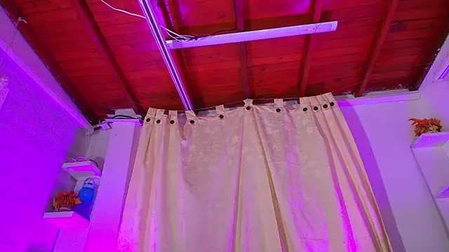 emyli sw  online show from March 2025 03:13:02 AM