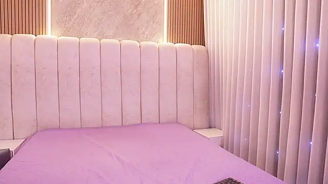 emyli sw  online show from April 2026 03:09:02 AM