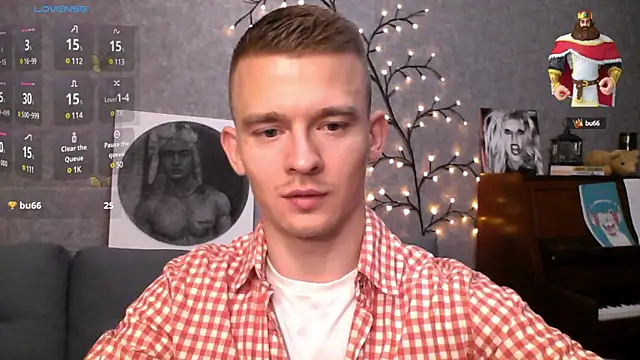 Marvelboy  online show from December 2024 09:17:01 PM