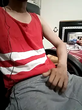 dreamtoungelick69 online show from April 2026 05:14:02 PM