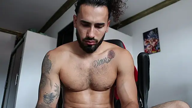 Snapshot of Baky_sexy chatting on January 2025 08:11:01 PM Baky sexy online show from January 2025 08:11:01 PM