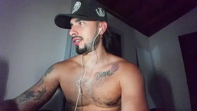 Snapshot of Baky_sexy chatting on October 2025 11:13:01 PM Baky sexy online show from October 2025 11:13:01 PM