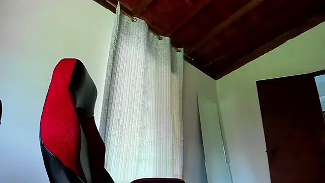 Snapshot of Baky_sexy chatting on October 2025 03:10:01 PM Baky sexy online show from October 2025 03:10:01 PM