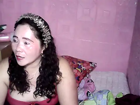 hotpusie 4u online show from October 2025 05:02:02 AM