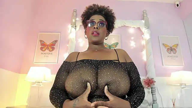 Snapshot of DakotaSexShow chatting on January 2025 07:51:01 PM DakotaSexShow online show from January 2025 07:51:01 PM