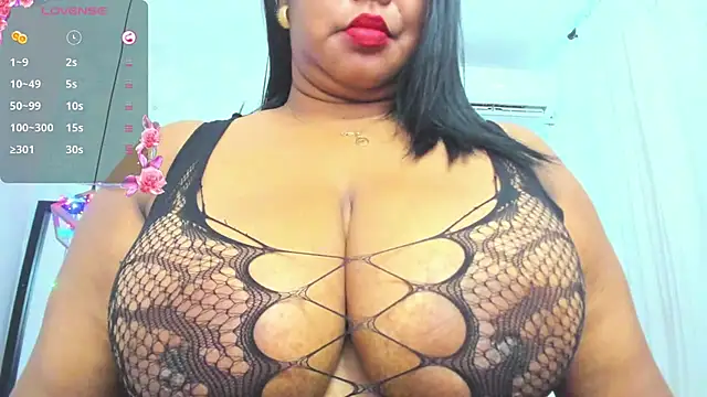 Ebonybreastvh online show from December 2024 07:46:02 PM