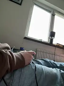 adam123456654321 online show from December 2024 01:25:01 PM