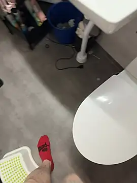 adam123456654321 online show from February 2025 04:50:02 PM