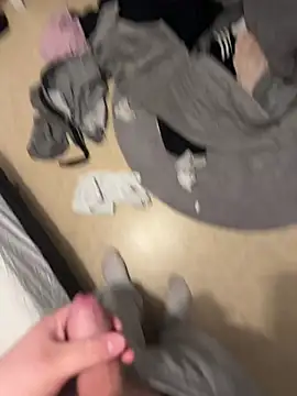 adam123456654321 online show from April 2026 07:45:01 AM