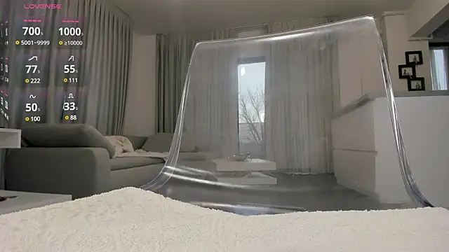 jeniffer100 online show from February 2025 01:36:01 PM