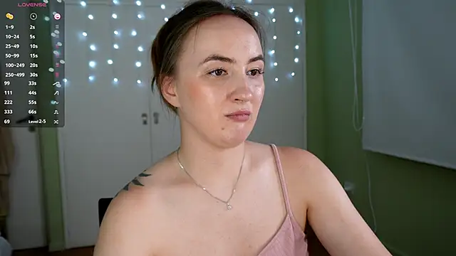 Black Eva  online show from January 2025 06:35:01 PM