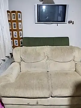 roman and jessie online show from March 2025 06:07:02 AM