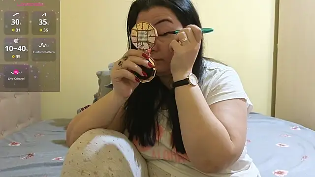 BBW MILF 4U online show from February 2025 08:06:02 AM