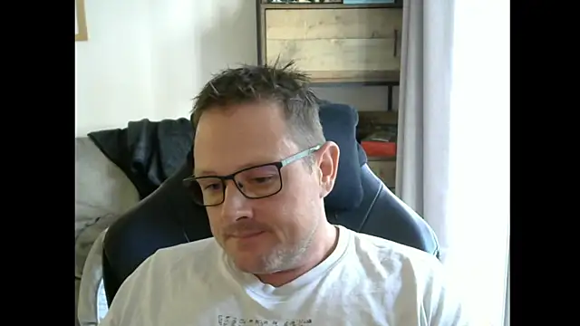 Snapshot of ZebedeePirate chatting on September 2025 09:14:01 AM ZebedeePirate online show from September 2025 09:14:01 AM