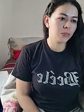 Snapshot of mayhott2 chatting on February 2026 06:20:02 PM mayhott2 online show from February 2026 06:20:02 PM