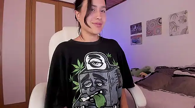 Snapshot of kinky_rider chatting on December 2024 04:23:02 AM kinky rider online show from December 2024 04:23:02 AM