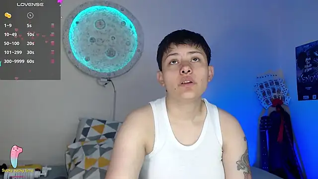 Snapshot of girl_intense444 chatting on January 2025 01:35:01 PM girl intense444 online show from January 2025 01:35:01 PM