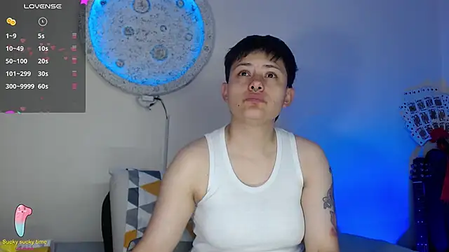 Snapshot of girl_intense444 chatting on January 2025 04:37:02 PM girl intense444 online show from January 2025 04:37:02 PM