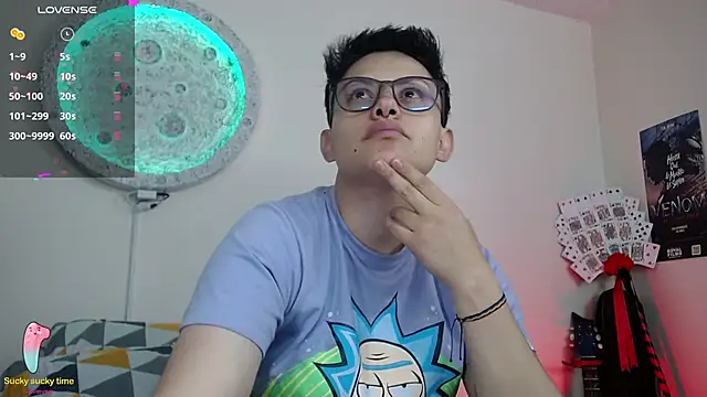 Snapshot of girl_intense444 chatting on February 2025 07:10:02 PM girl intense444 online show from February 2025 07:10:02 PM