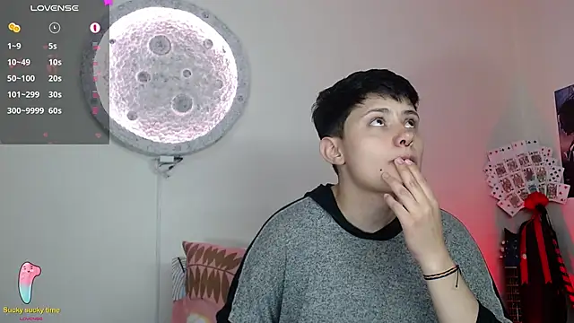 Snapshot of girl_intense444 chatting on February 2025 07:28:02 PM girl intense444 online show from February 2025 07:28:02 PM