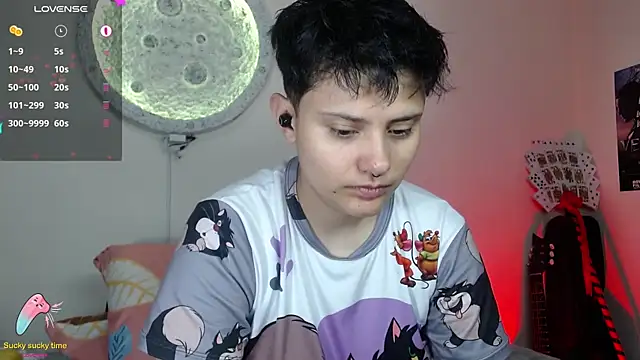 Snapshot of girl_intense444 chatting on March 2025 01:17:02 PM girl intense444 online show from March 2025 01:17:02 PM