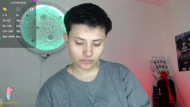 Snapshot of girl_intense444 chatting on March 2025 04:24:01 PM girl intense444 online show from March 2025 04:24:01 PM