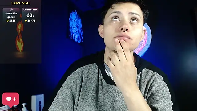 Snapshot of girl_intense444 chatting on September 2025 01:01:01 PM girl intense444 online show from September 2025 01:01:01 PM