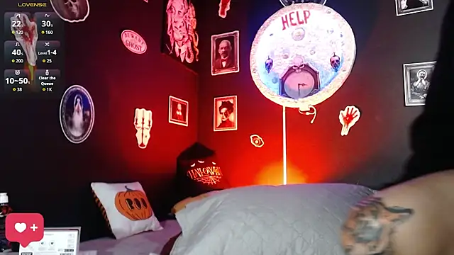 Snapshot of girl_intense444 chatting on October 2025 12:49:02 PM girl intense444 online show from October 2025 12:49:02 PM