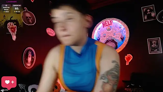 Snapshot of girl_intense444 chatting on October 2025 07:03:02 PM girl intense444 online show from October 2025 07:03:02 PM