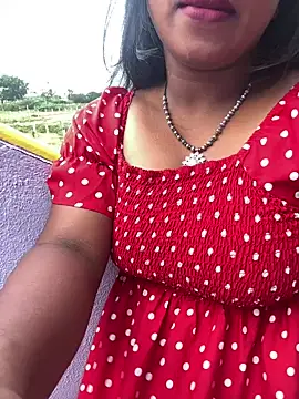 Dhiyapink online show from January 2025 12:18:01 PM