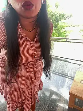 Dhiyapink online show from March 2025 06:16:01 AM