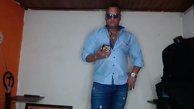 hardrock982 online show from March 2025 04:30:02 PM