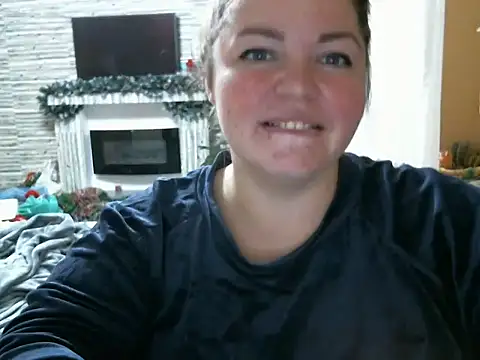 cute  cherry online show from December 2024 10:20:02 PM