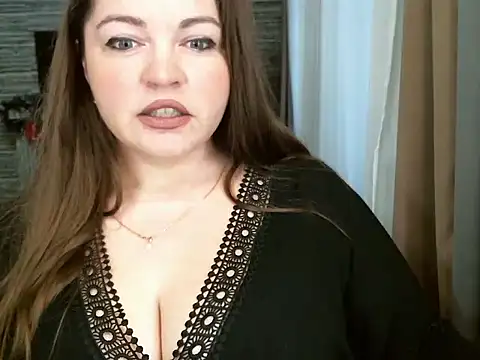 cute  cherry online show from February 2025 01:40:01 PM