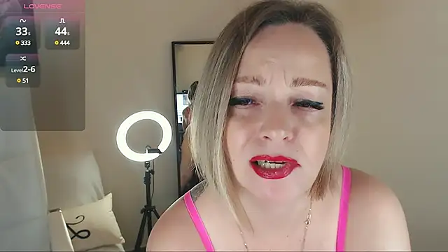 Tilly Eliot online show from March 2025 09:10:02 PM