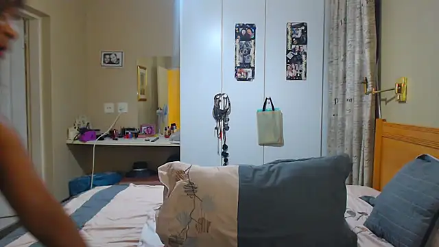 Hotgrannyx online show from January 2025 07:41:02 PM